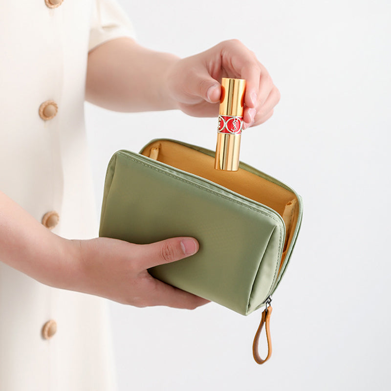 GlamGo™ – Stijlvolle & Praktische Make-up Pouch