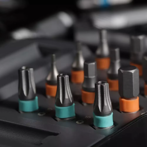PrecisionFix™ – 24-in-1 Schroevendraaier Set voor Elke Reparatie