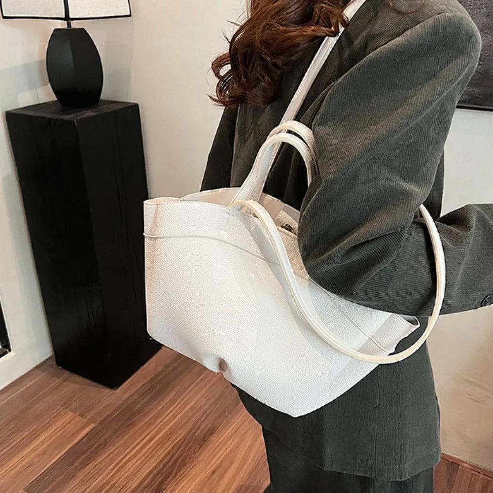 Veluna Tote